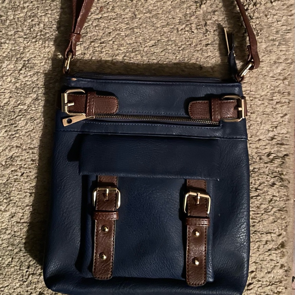 NWOT Concealed Carry Purse Navy/Brown Adjustable Strap